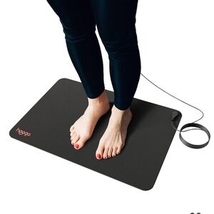 Hooga Grounding Mat for Sleep, Energy, Pain Relief 24x16